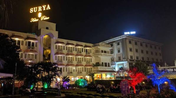 Hotel Surya Kaiser Palace